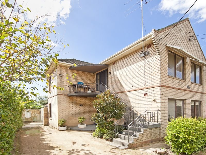 6 Moore Road, Freshwater, NSW 2096