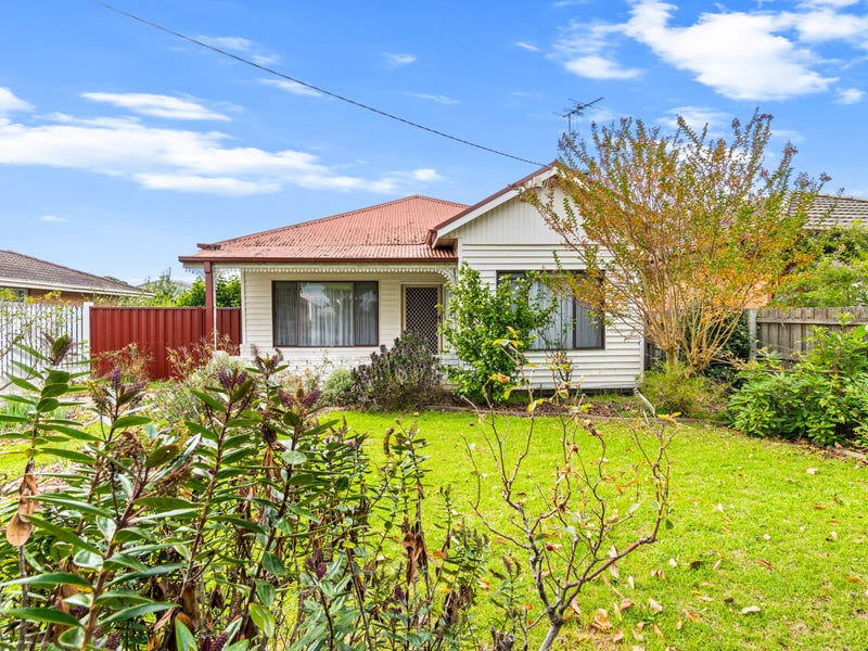 4 McGhee Street, Sale, Vic 3850 - House for Sale - realestate.com.au