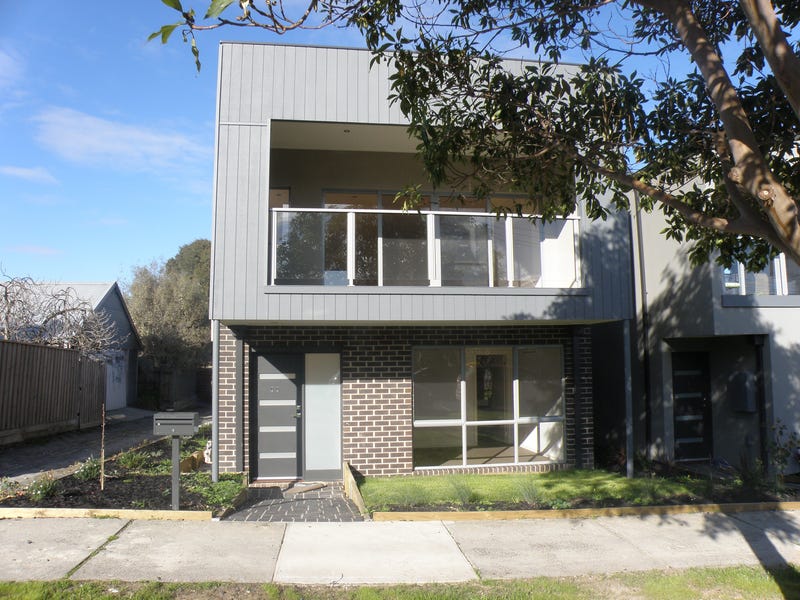 55 Medway Street, Box Hill North,