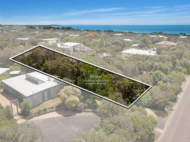 20 Adelaide Street, Blairgowrie, VIC 3942