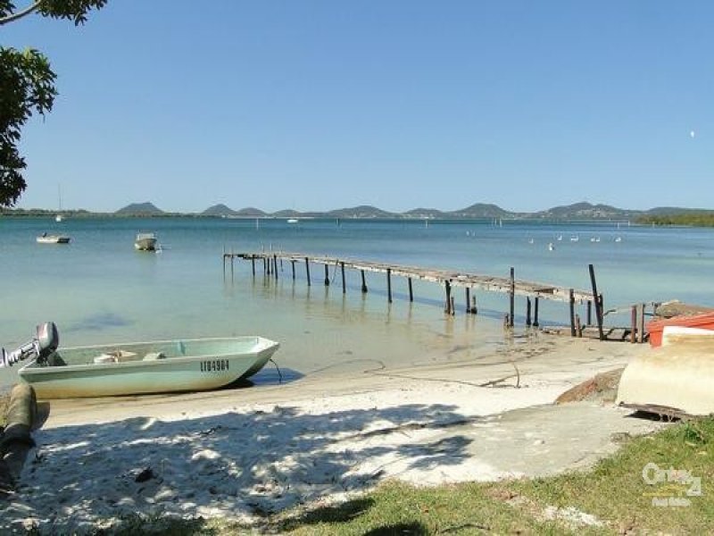 9 Morantes St, Pindimar, NSW 2324 Property Details