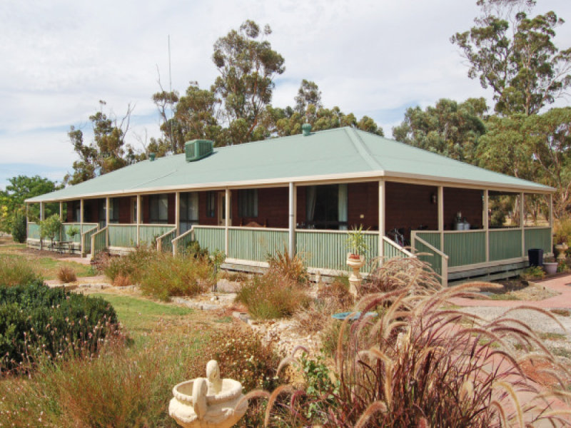 2325 Comyn Street, Murtoa, Vic 3390 Property Details