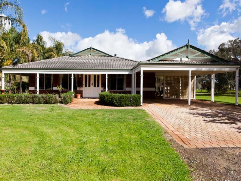 81 Byford Meadows Drive, Oakford, WA 6121 Property Details