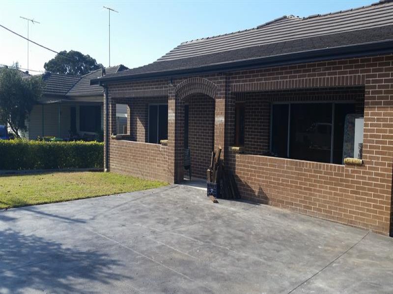 10 Craig Avenue, Oxley Park, NSW 2760