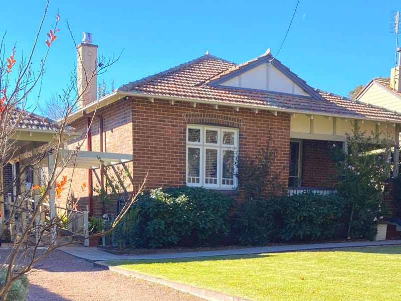 4 Martha Street, Bowral, NSW 2576 Property Details