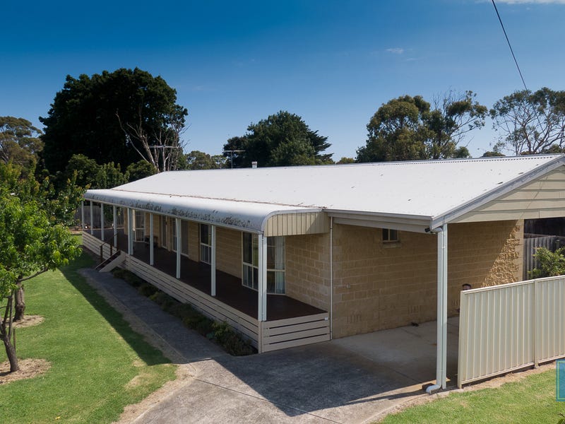 18 Cleeland St, Newhaven, Vic 3925 Property Details