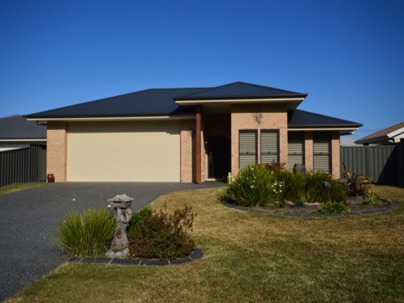 17 Tully Place, Harrington, NSW 2427