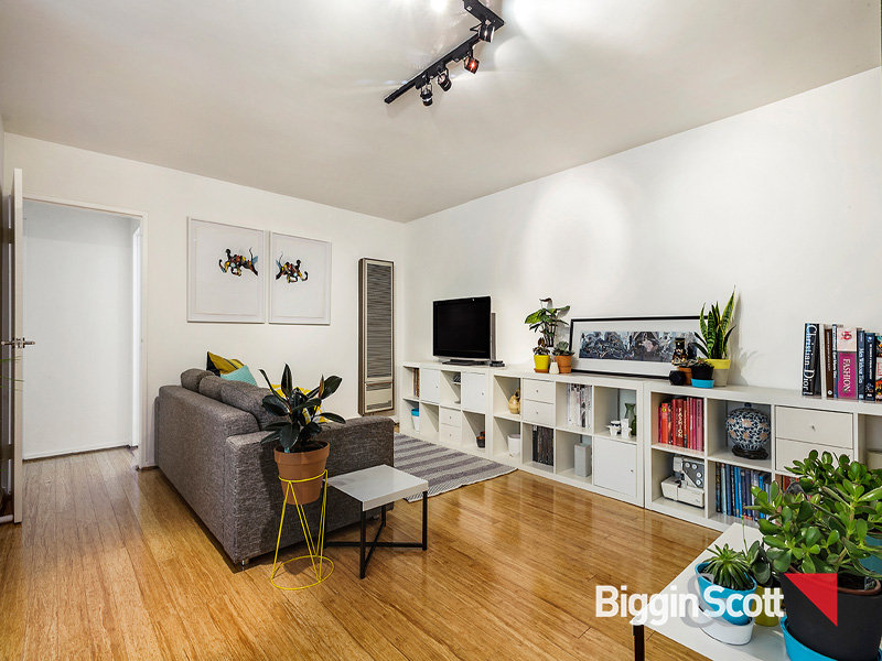 2/219 Barkly Avenue, Richmond, Vic 3121 Property Details