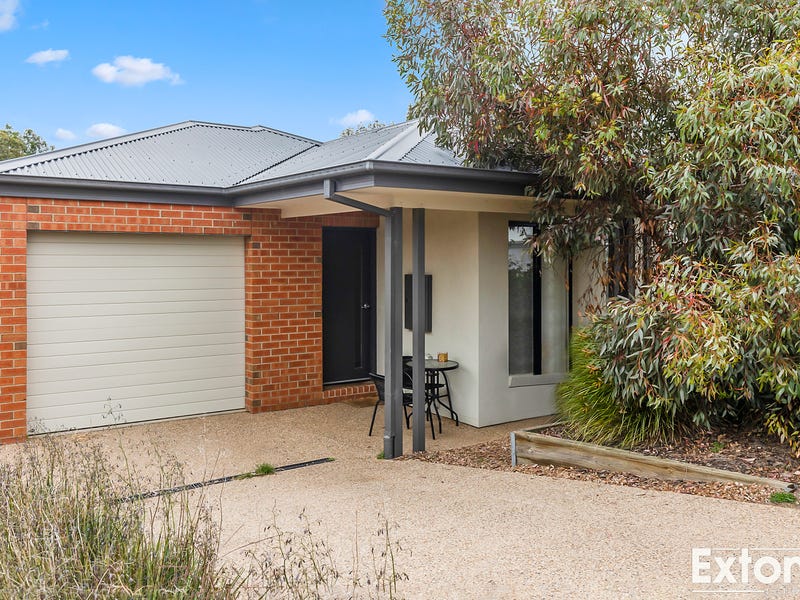 32A ROBINSON WAY, Yarrawonga, Vic 3730 Property Details