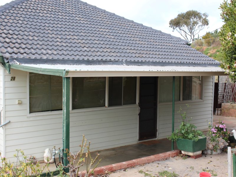 28 Lorna Street, Beresford, WA 6530 Property Details