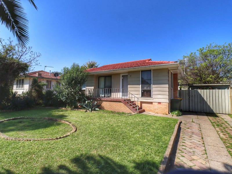 49 Victor Street, Cowra, NSW 2794 House for Sale