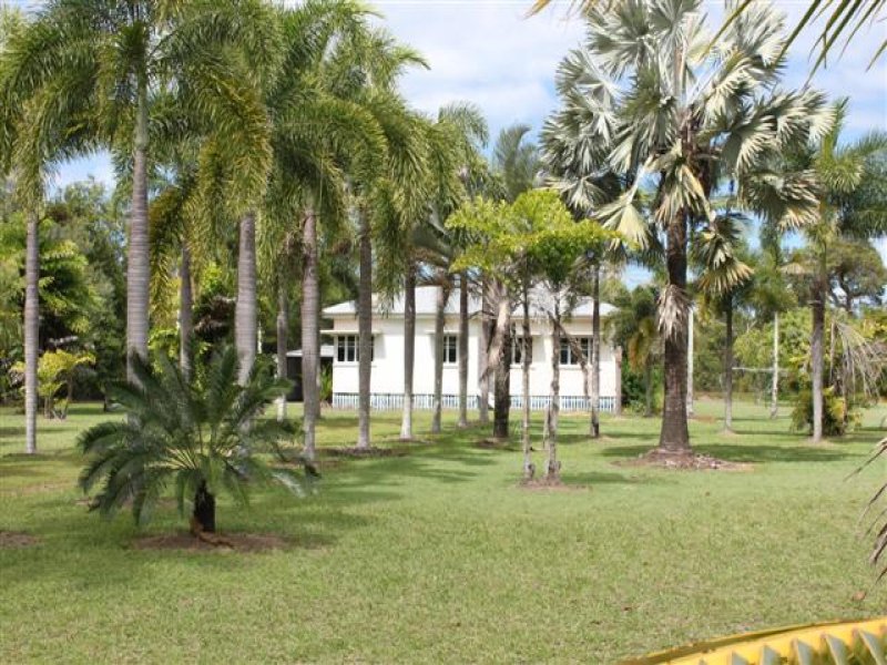 110 Hull Heads Road, Hull Heads, QLD 4854