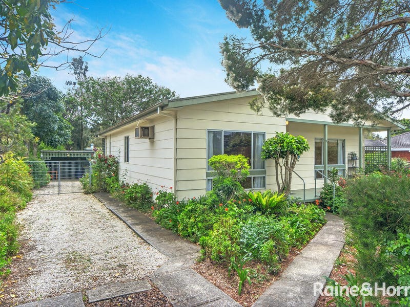 31 Page Avenue, North Nowra, NSW 2541