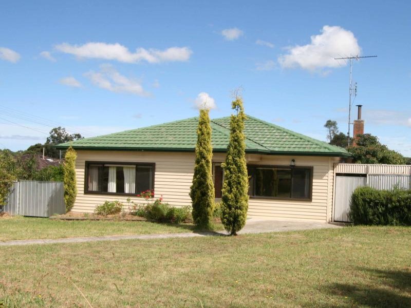 37 Barrett Street, Timboon, Vic 3268 Property Details