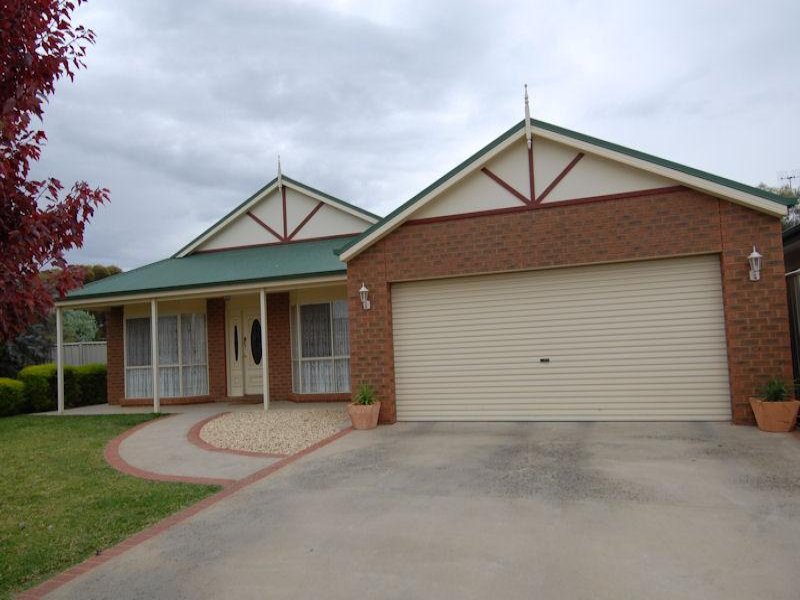 4 Thomas Court, Deniliquin, NSW 2710 Property Details