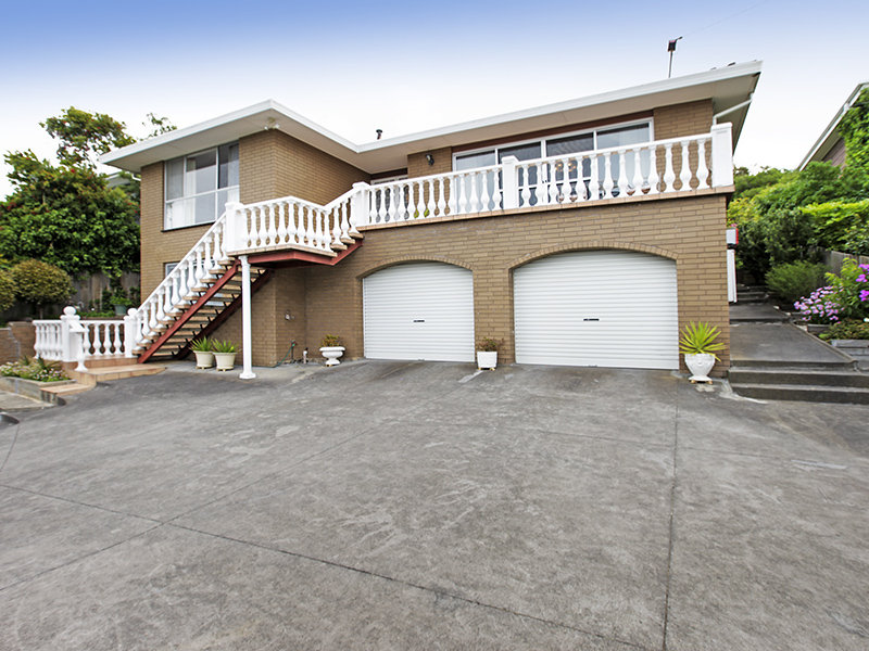 82 Reigate Road, Highton, Vic 3216 Property Details