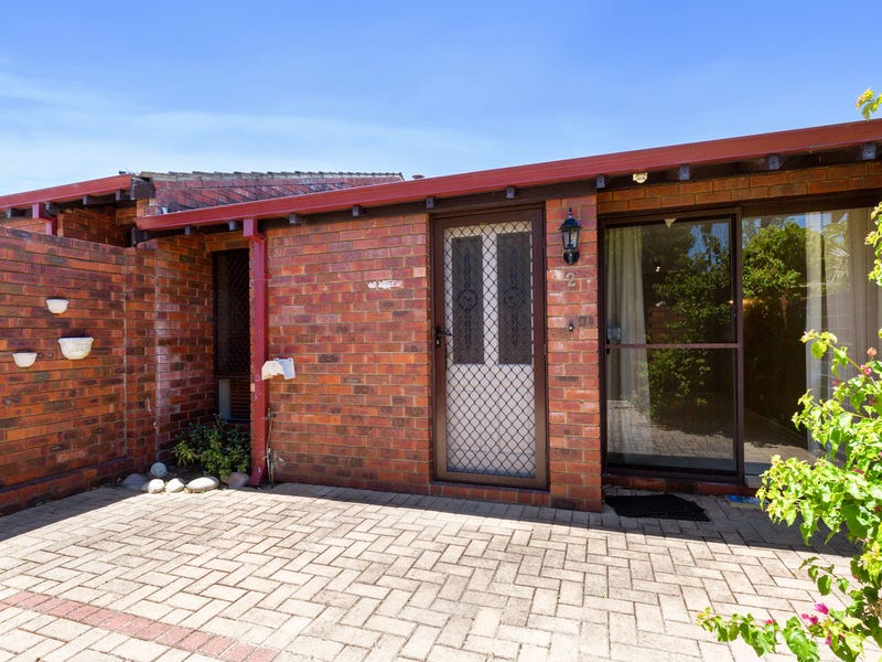 2/70 Preston Street, Como, WA 6152