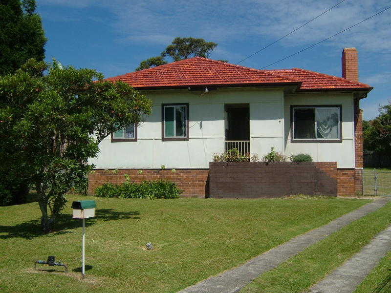 4 Schroder Avenue, Gateshead, NSW 2290
