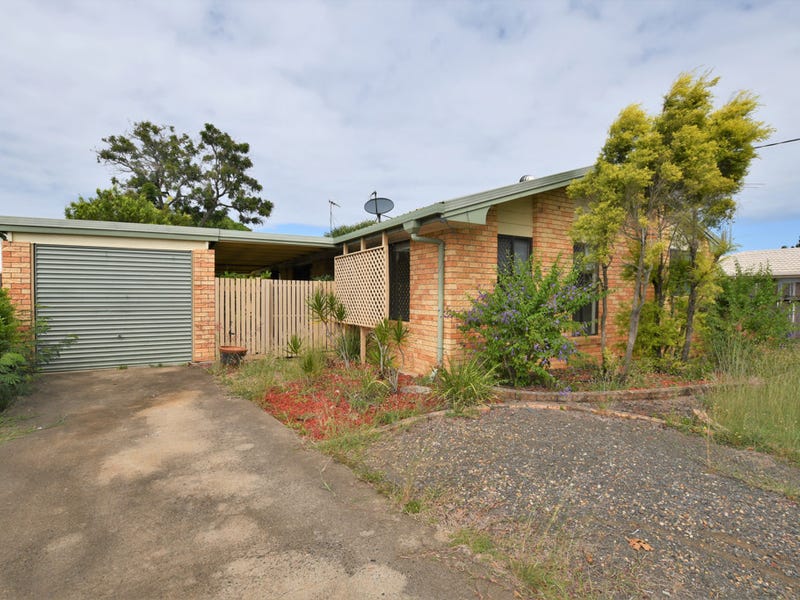 16 Sinclair Street, Avenell Heights, QLD 4670
