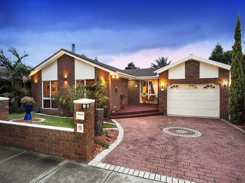 15 Golf Links Drive, Mill Park, VIC 3082 15 Golf Links Drive, Mill Park, VIC 3082