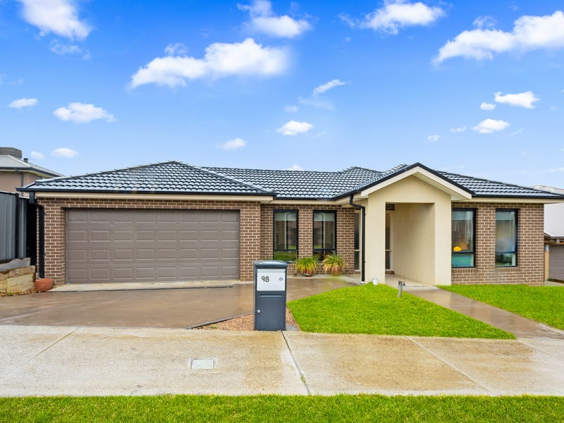 98 Lockhart Street, Mernda, Vic 3754 Property Details