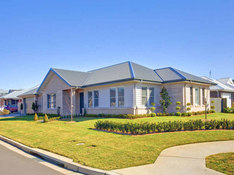 37 Renwick Drive, Mittagong, NSW 2575 Property Details