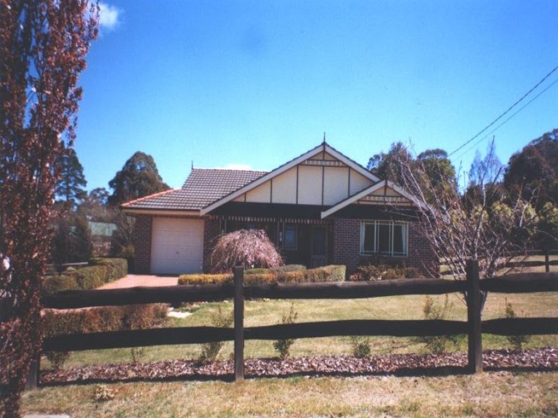 15 Church Road, Moss Vale, NSW 2577