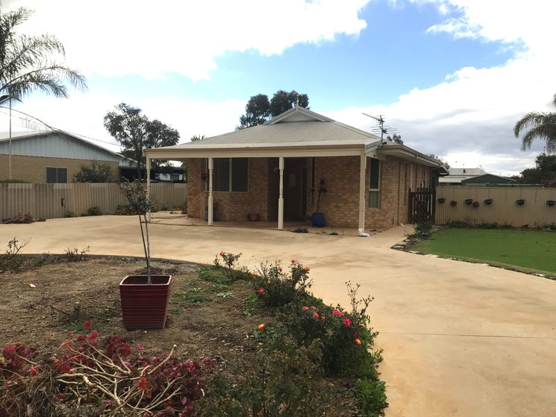 50 Coronation Street, Merredin, WA 6415