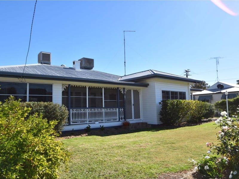 39 Moffatt Street, Goondiwindi, QLD 4390