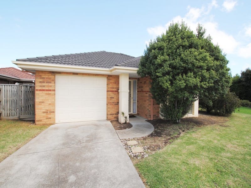 32 Jacana Drive, Carrum Downs, VIC 3201 - Realestate.com.au