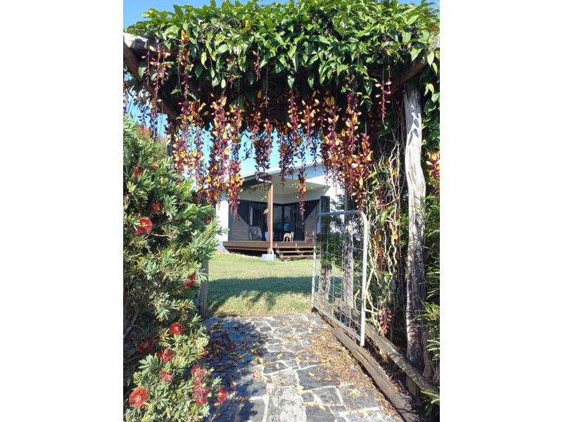 64 Leilani Terrace, Alligator Creek, Qld 4740 Acreage for Sale