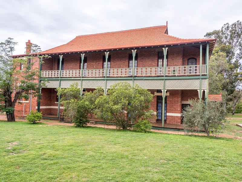 36 Stirling Terrace, Toodyay, WA 6566 Property Details