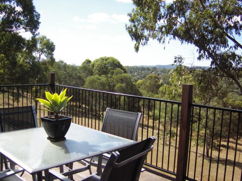 562 Millstream Rd, Jimboomba, Qld 4285 Property Details