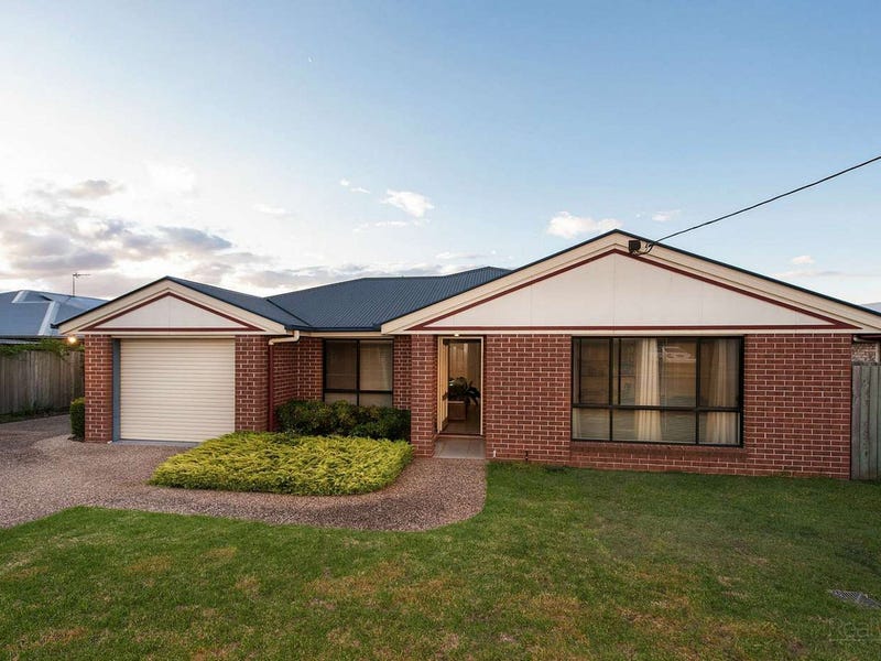 2/15 Gorman Street, Darling Heights, QLD 4350