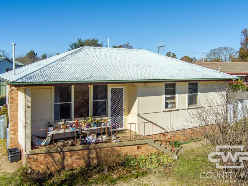 35 Abercrombie Street, Guyra, NSW 2365 House for Sale