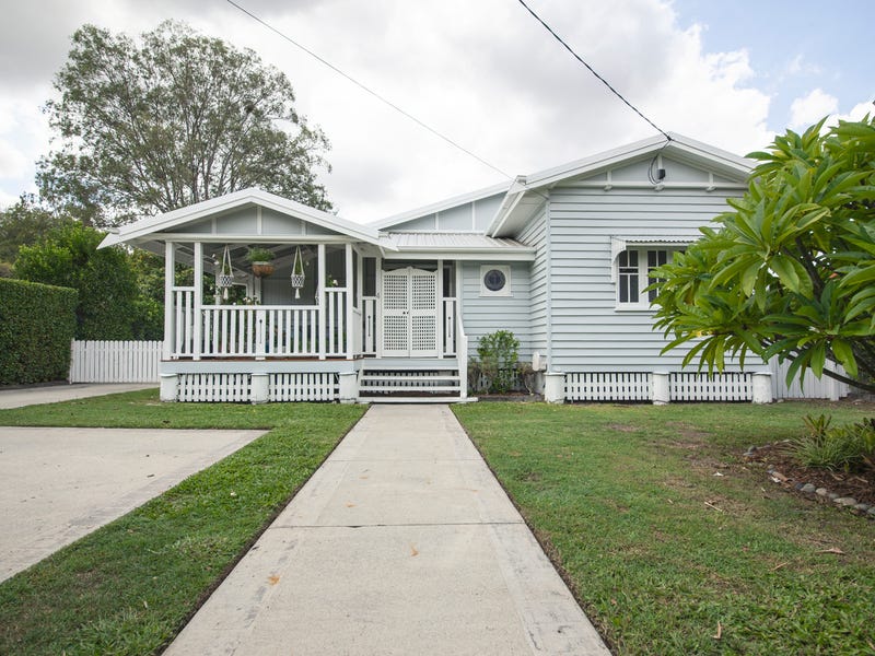 4 BOURKE STREET, Brassall, Qld 4305 Property Details