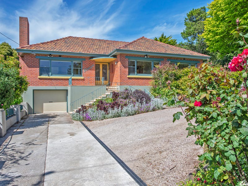 135 West Mooreville Road, East Cam, TAS 7321