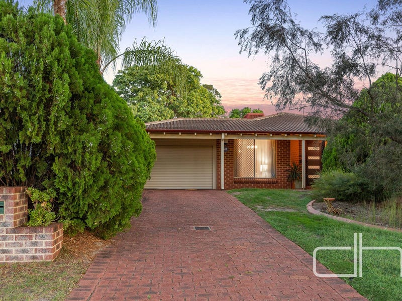 20 Brookland Cres, Marangaroo, WA 6064