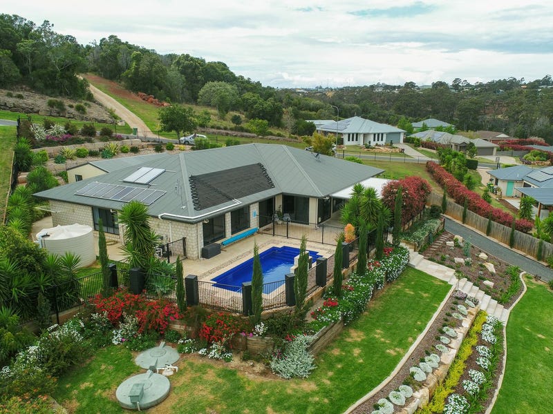 22 Parkway Drive, Highfields, QLD 4352