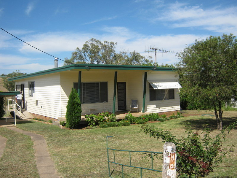 21 Golden Highway, Merriwa, NSW 2329