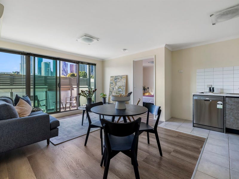 Houses for Rent in Albert Park, VIC 3206 (+2 locations) Pg. 9