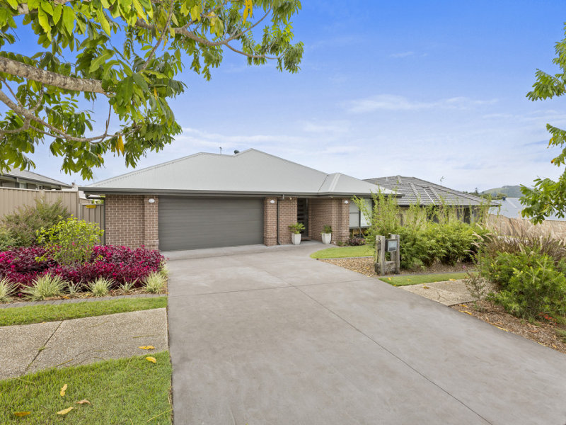 6 Valla Street, Pottsville, NSW 2489 Property Details