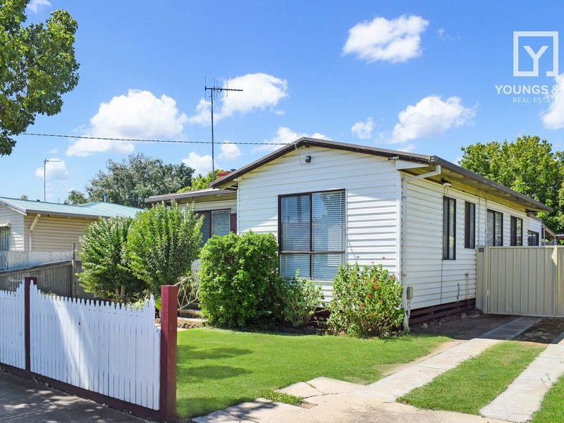 52 Elizabeth Street, Mooroopna, VIC 3629