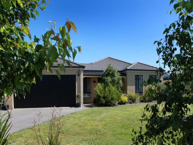 113 Sovereign Drive, Wurruk, VIC 3850