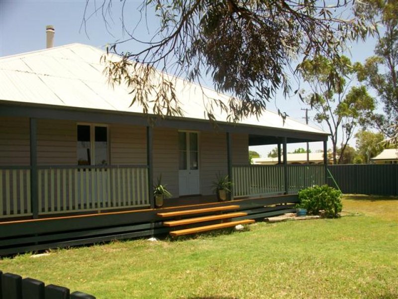 13 Jackson Street, Roma, QLD 4455