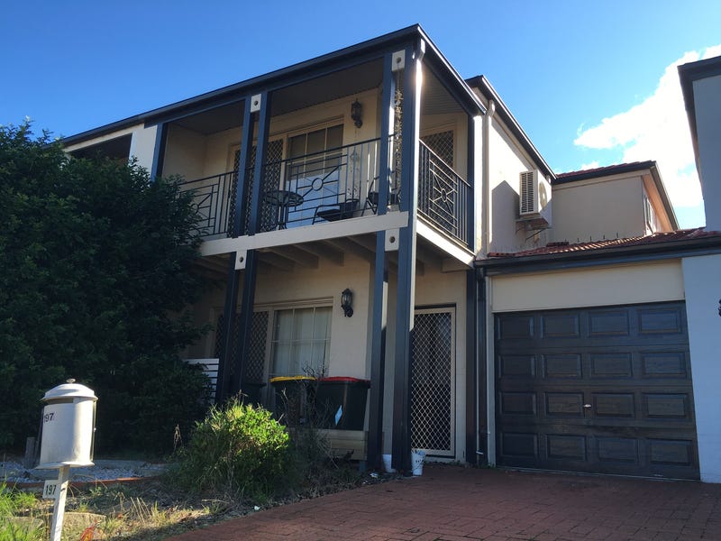 197 Waterworth Drive, Mount Annan, NSW 2567