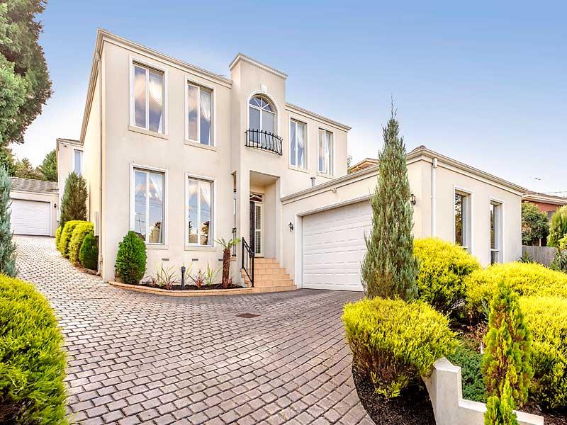 1/27 Tullamore Ave, Doncaster, Vic 3108 Property Details