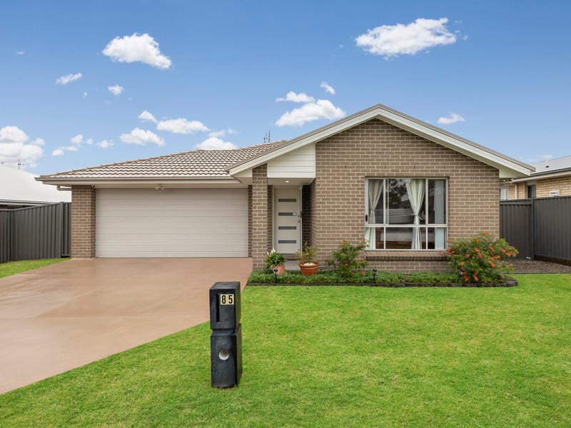 85 Aberglasslyn Road, Rutherford, NSW 2320 Property Details