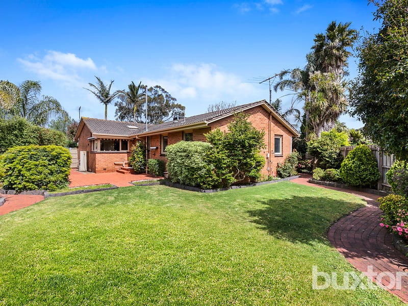 3 St Court, Parkdale, Vic 3195 Property Details