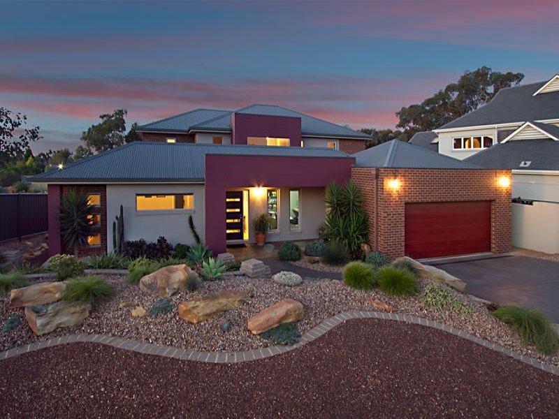 21 Elwood Drive, Strathdale, Vic 3550 Property Details